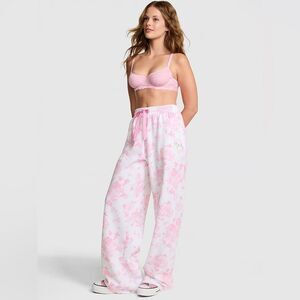 NWT! *PINK X LOVESHACKFANCY* WIDE-LEG SWEATPANTS SZ M NFT!